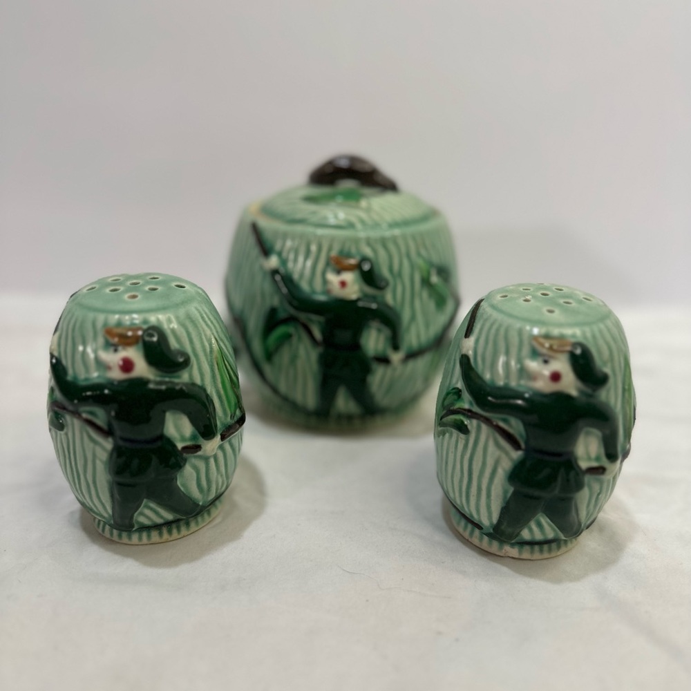 Vintage L. Batlin & Son Jack and Beanstalk Salt & Pepper Shakers w Biscuit Jar